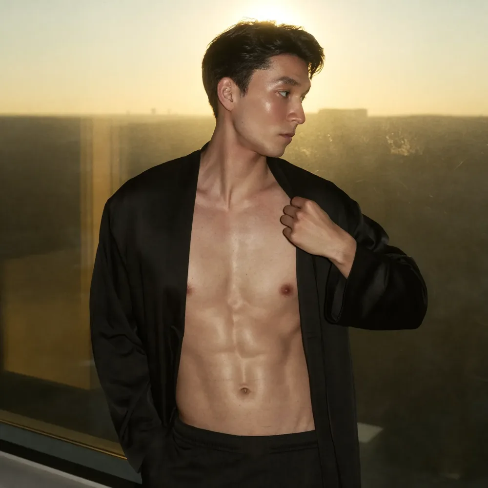 The Boudoir Playbook pose card
